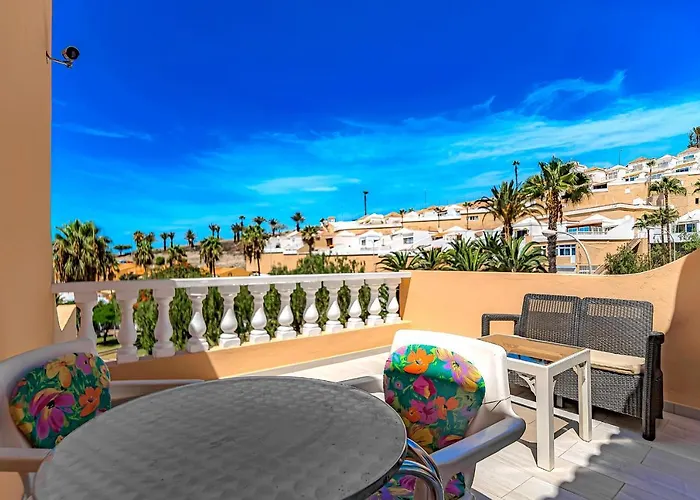 Renovated Seaviews Paradise Court Costa Adeje (Tenerife)