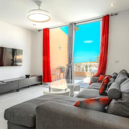 Apartment Recently Renovated Seaviews Paradise Court