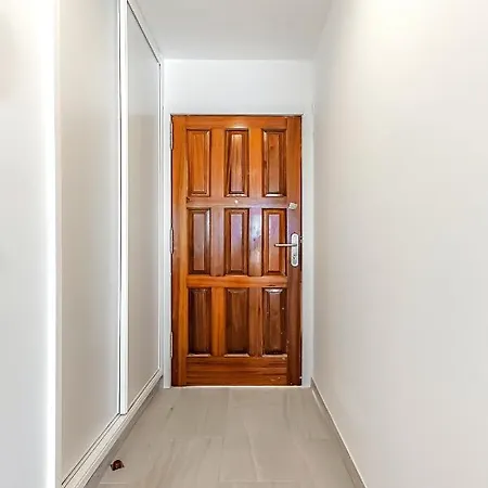 شقة Renovated Seaviews Paradise Court *