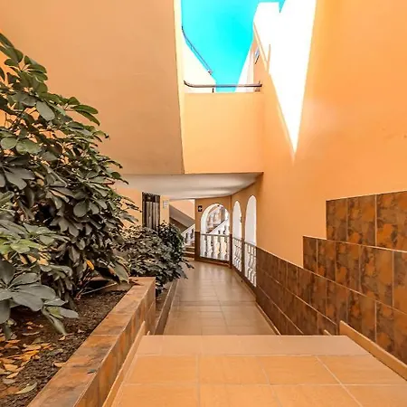 Apartment Recently Renovated Seaviews Paradise Court Costa Adeje (Tenerife)